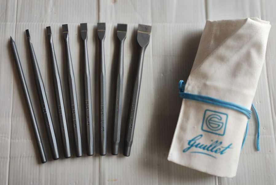 Carbide set for hand carving and lettering - real photo of the tools