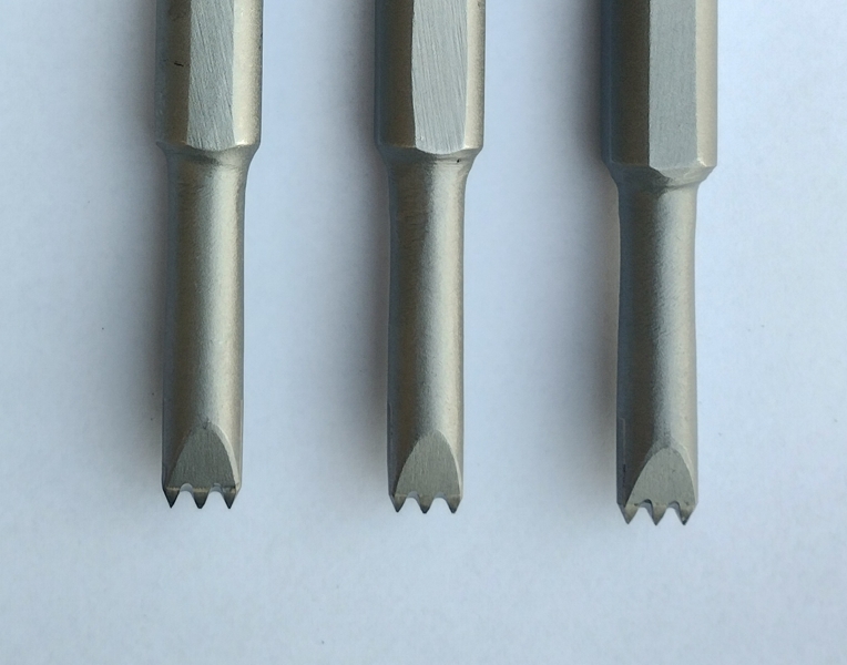 Carbide chisel serrated tip for BANTAM pneumatic pen, Width 10 mm - real photo of the tools