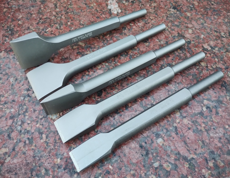 Carbide chisel for marble - real photo of the tools