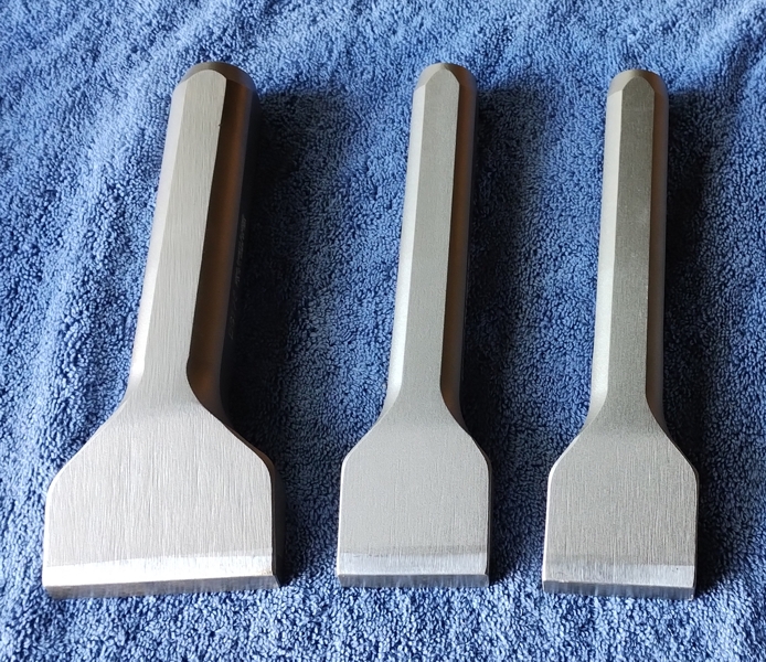 Carbide mason chipper - real photo of the tools