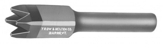Carbide bushing chisel with 4 points