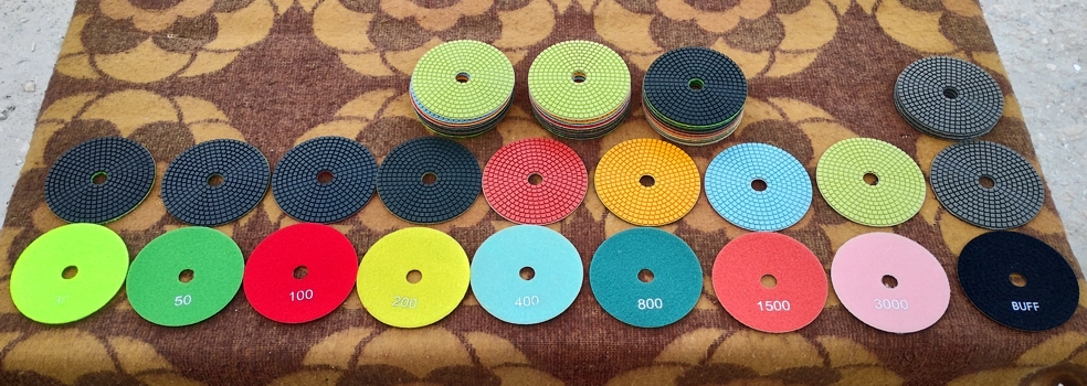 Шкурки за мокро шлайфане и полиране, диаметър 125 мм, номера от 30, 50, 100, 200, 400, 800, 1500, 3000, BUFF