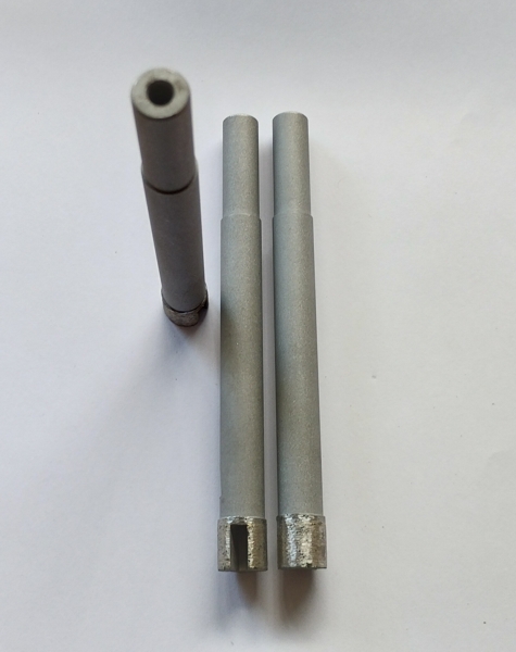 Синтерован плосък фрезер за рязане на гранит, диаметър 12 мм, с канал за вода по цялата дължина