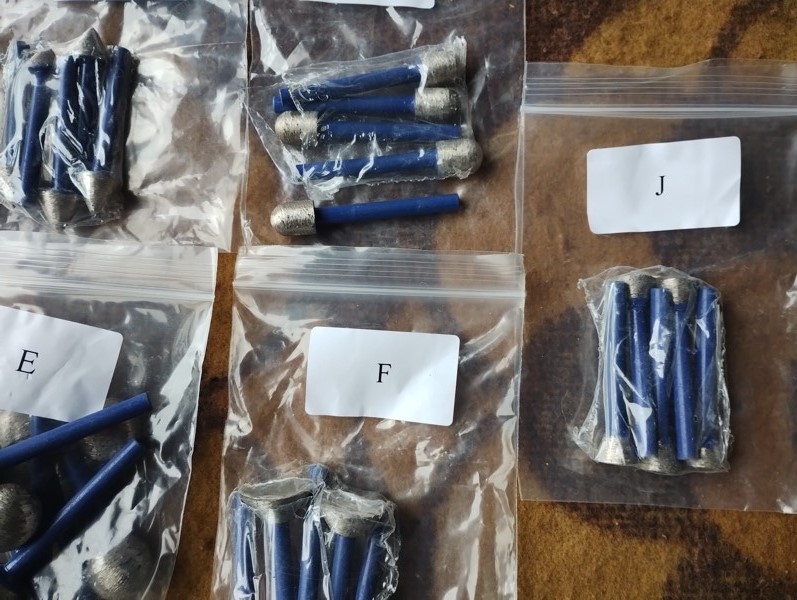 Изглед на форма J