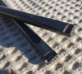 Пневматични бучарди с твърдосплавна пластина, захват 10.2*36 мм, изглед на бучарда с 8 върха отблизо, друг изглед - реална снимка на инструментите