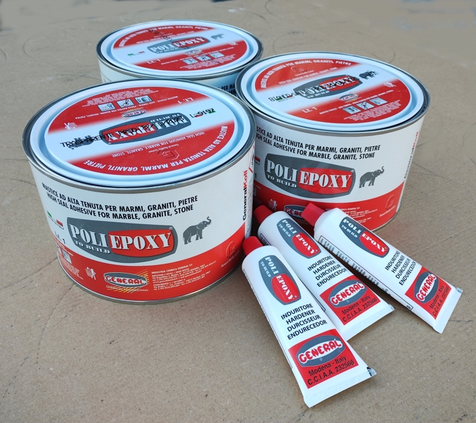 Кутии с различни цветове кит POLIEPOXY, изглед отстрани