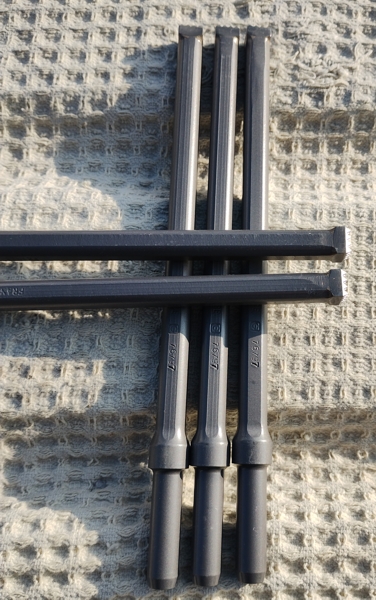 Boccole pneumatiche con inserto in metallo duro, impugnatura 10,2*36 mm - foto reale degli utensili