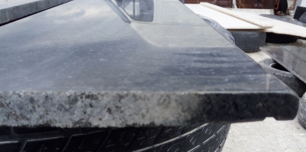 Полиране на периферията отстрани