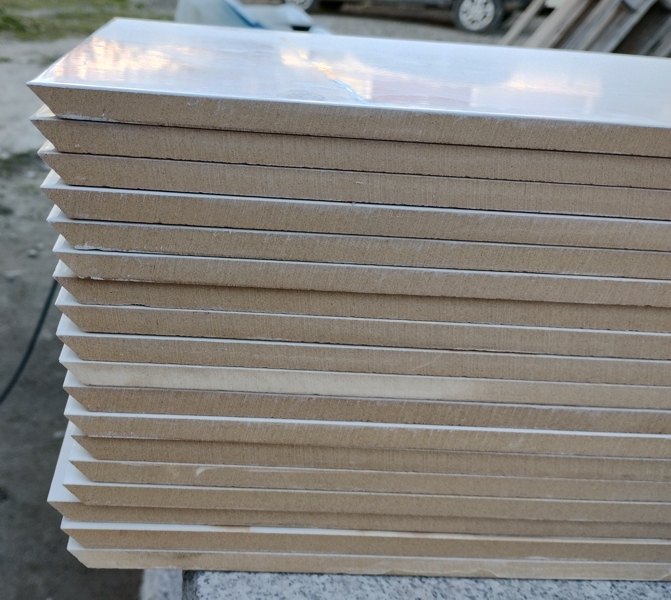 Изглед на профила на 45 градуса