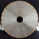 Безшумен диск за рязане на неабразивен гранит на стационарна машина